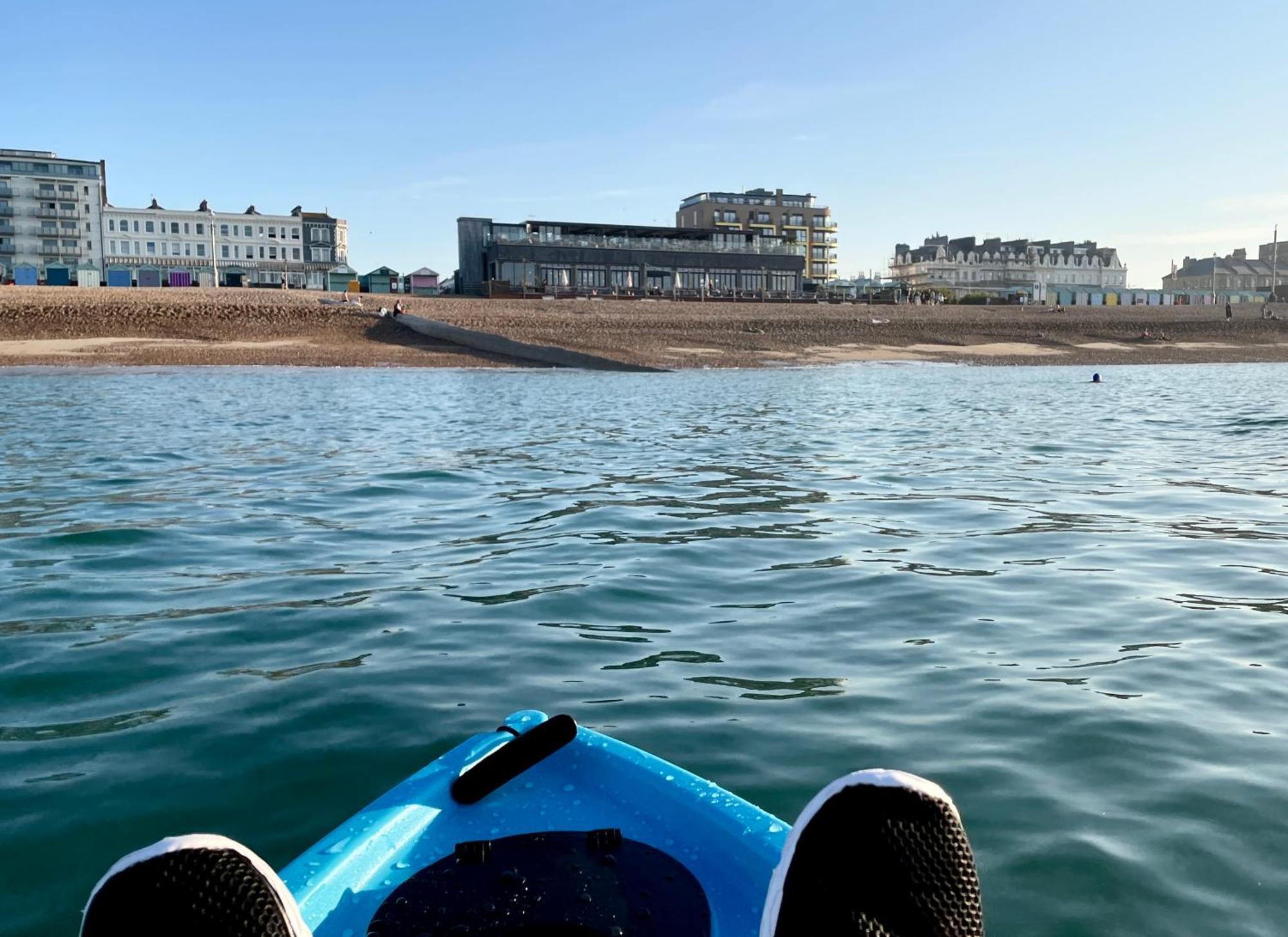Kira Beach House, Hove Beach Exterior foto